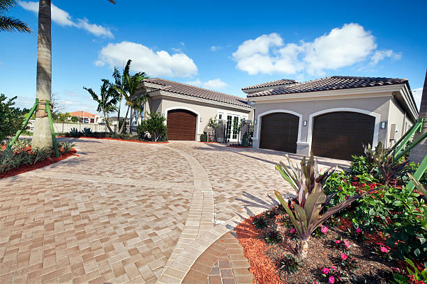 Best Professional Driveway Pavers  in Bee Ridge, FL